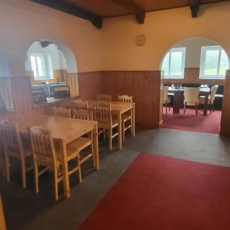 Bouda Na Plani - Horska Bouda Auberge de jeunesse Špindlerŭv Mlýn
