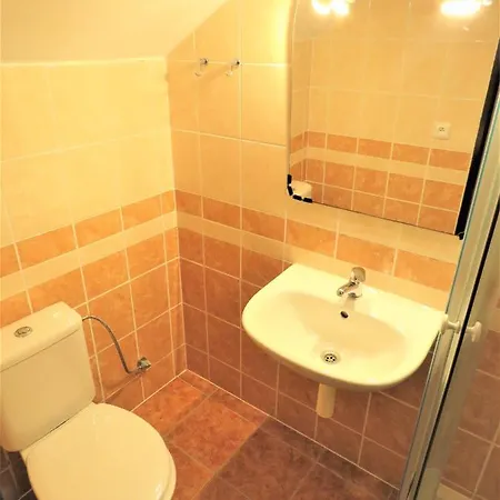 Bouda Na Plani - Horska Bouda Hostel *