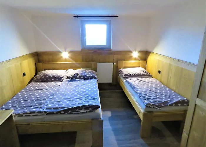 Bouda Na Plani - Horska Bouda ホステル スピンドレルフ・ムリン