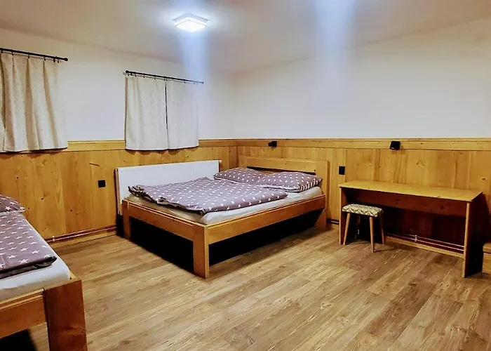 Bouda Na Plani - Horska Bouda Auberge de jeunesse Špindlerŭv Mlýn